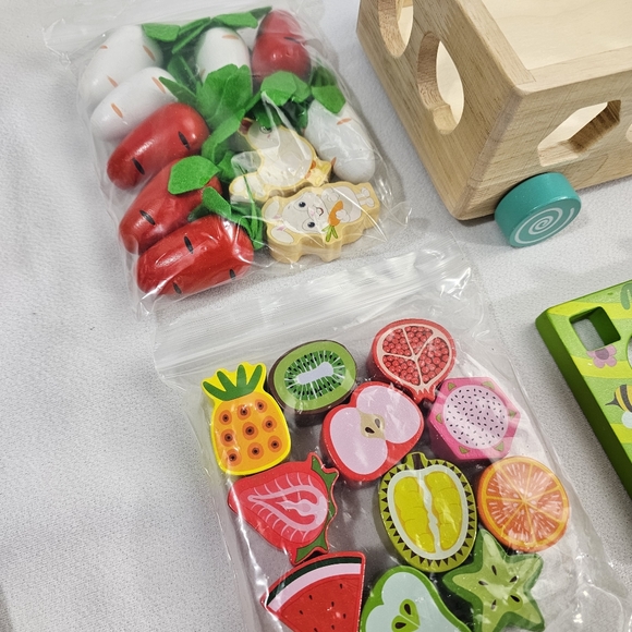 Fruit Harvest Fun Game Car Wooden Toy By Skyfield - Picture 7 of 13